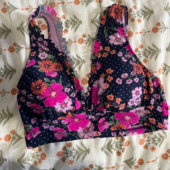 Shade & Shore bikini set - dark blue w/ pink/ orange floral design - ruffled - Picture 1 of 6